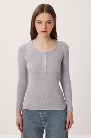 Katmanlı Çıtçıtlı Fitilli Örme Bluz GRİ MELANJ LRN0030