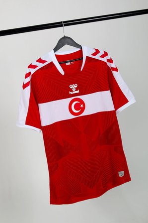 Hummel Milli Takım Forma Kırmızı