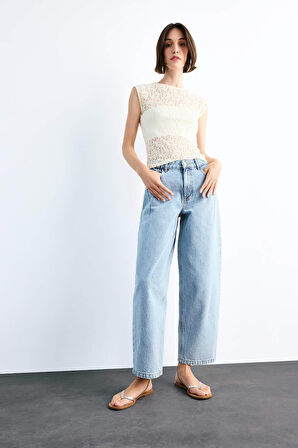 Fitted Bisiklet Yaka Dantel Atlet