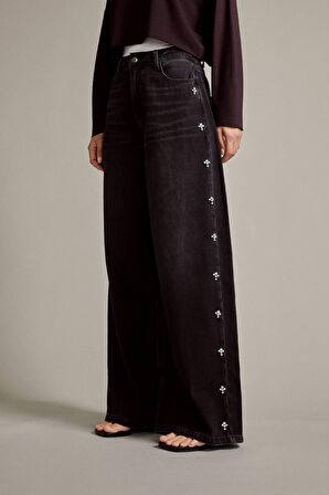 Relax Fit Geniş Paça Jean Pantolon