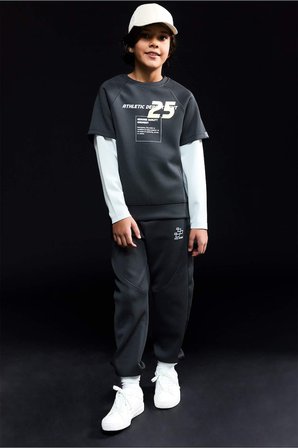 DeFacto Oversize Geniş Kalıp Bisiklet Yaka Baskılı Skuba Dalgıç Kumaş Sweatshirt Erkek Çocuk G6140A826SPBK81