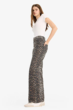 Straight Fit Yüksek Bel Leopar Desenli Uzun Boy Gabardin Pantolon