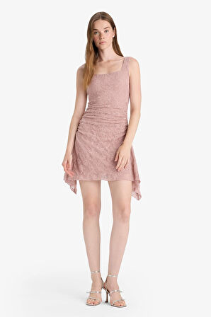 Kare Yaka Dantel Askılı Mini Elbise