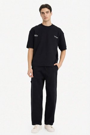 DeFacto Pamuklu Nefes Alabilen Loose Fit Baskılı Tişört F8148AX26SPBK81