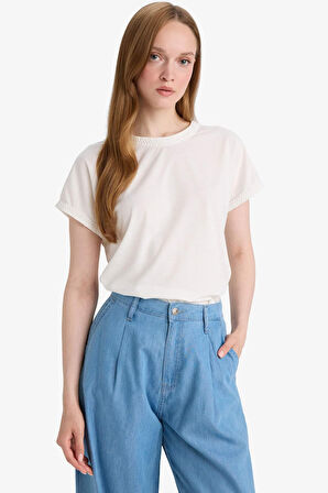 Bisiklet Yaka Kısa Kollu Tişört