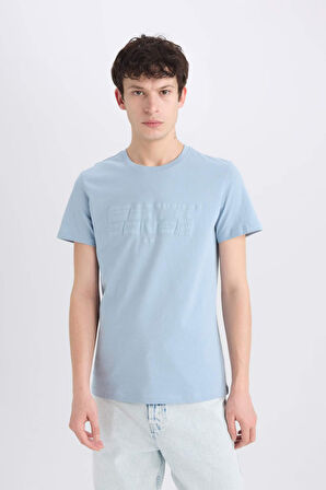 DeFacto %100 Pamuk Slim Fit Dar Kesim Bisiklet Yaka Baskılı Kısa Kollu Tişört E0577AX25SMBE524