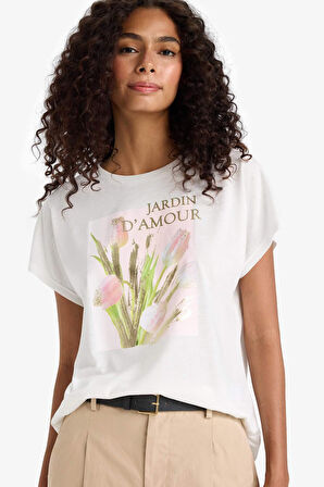 Bisiklet Yaka Çiçekli Kısa Kollu Tişört