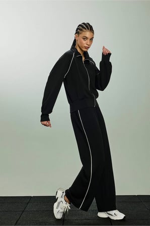 Defacto D7128AXBK81 Siyah Wide Leg Geniş Paça Standart Boy Modal Sporcu Pantolon