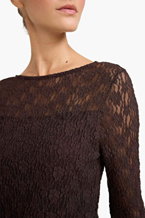 Fitted Kayık Yaka Dantel Uzun Kollu Bluz