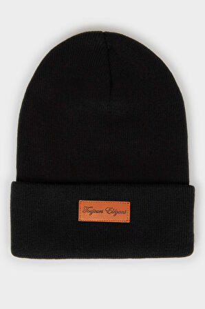 Kadın Dokuma Etiketli Bere