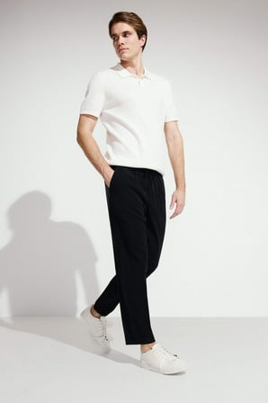 DeFacto Yumuşak Dokulu Relax Fit Siyah Pantolon G8149AX26SMBK81