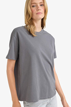 Regular Fit Bisiklet Yaka Basic Düz Premium Kısa Kollu Tişört