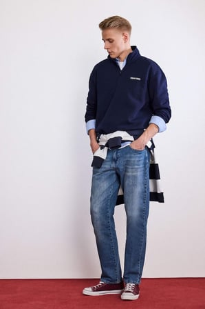 DeFacto Boxy Fit Dik Yaka Yarım Fermuarlı Baskılı Sweatshirt G6476AX25WNNV253