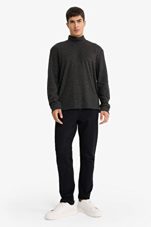 Regular Fit Yarım Balıkçı Yaka Sweatshirt