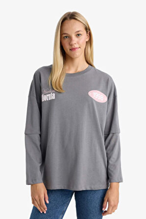 Loose Fit Bisiklet Yaka Sırt Baskılı Uzun Kollu Tişört