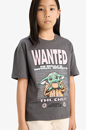 Kız Çocuk Star Wars-Mandalorian Relax Fit Bisiklet Yaka Kısa Kollu Tişört