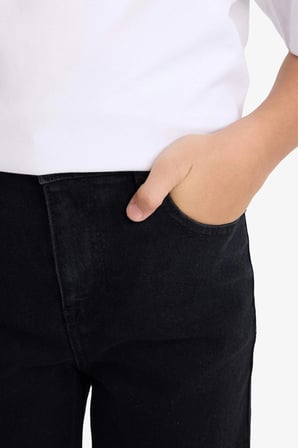 Defacto B5445A8NM40 Siyah Straıght Fıt Standart Paça Basic Düz Jean Pantolon Erkek Çocuk