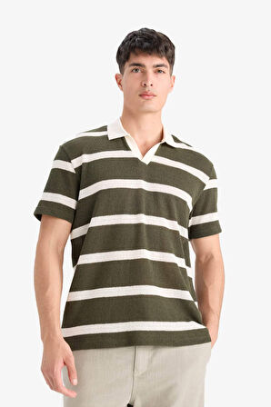 DeFacto Regular Fit Polo Yaka Kısa Kollu Triko Görünümlü Polo Tişört E3965AX25SMKH211