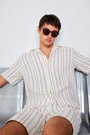 DeFacto Regular Fit Polo Yaka Çizgili Kısa Kollu Gömlek E5687AX25SMER83