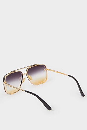 Kadın Oval Metal Güneş Gözlüğü