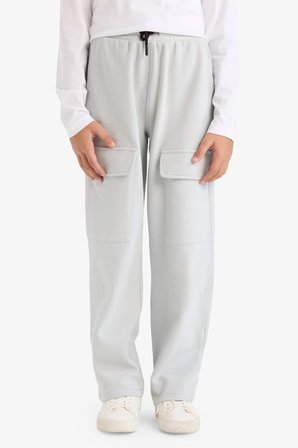 DeFacto %100 Pamuk Loose Fit Beli Lastikli Eşofman Altı Erkek Çocuk G6198A825CWGR94