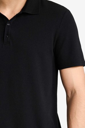 DeFacto Slim Fit Polo Yaka Kısa Kollu Pamuklu Modal Karışımlı Basic Tişört M6609AZ26SPBK81