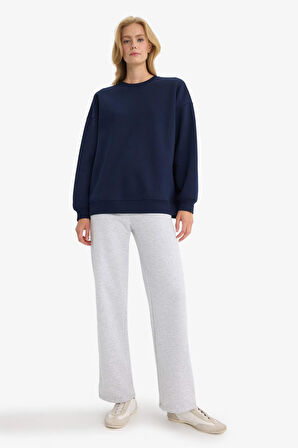 Oversize Geniş Kalıp Bisiklet Yaka Basic Düz Kalın Sweatshirt