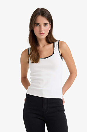 Slim Fit Dar Kesim Yuvarlak Yaka Ribana Atlet