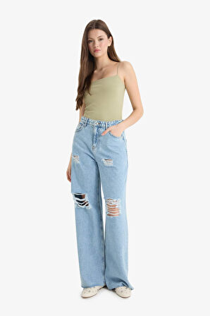 Fitted Basic Düz Askılı Beyaz Atlet
