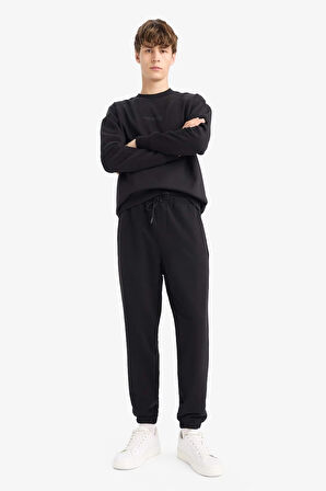 Regular Fit Beli Bağcıklı Paçası Lastikli Cepli Basic Düz Jogger Eşofman Altı