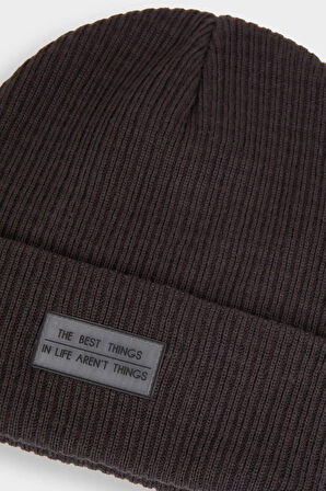 Erkek Etiket Baskılı Triko Bere