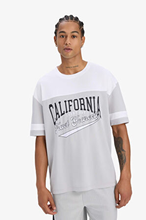 DeFactoFit Hızlı Kuruyan Oversize Geniş Kalıp Bisiklet Yaka Baskılı Sporcu Kısa Kollu Tişört E4122AX25SMGR91