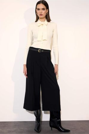 DeFacto Yüksek Bel Crop Fit Pantolon G8869AX26SPBK81