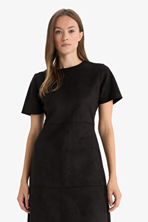 A Kesim Yuvarlak Yaka Süet Kısa Kollu Midi Elbise