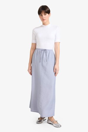 DeFacto Relax Fit Beli Lastikli Krinkıl Kumaş Bilek Midi Etek G1093AX25SMGR184