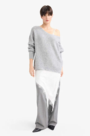 Regular Fit V Yaka Saten Kolsuz Bluz