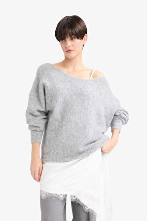 Regular Fit V Yaka Saten Kolsuz Bluz