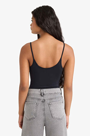 İnce Askılı Basic Düz Çıtçıtlı Body