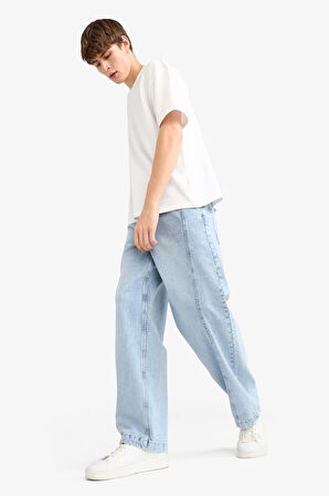 Barrel Fit Geniş Paça Jean Pantolon