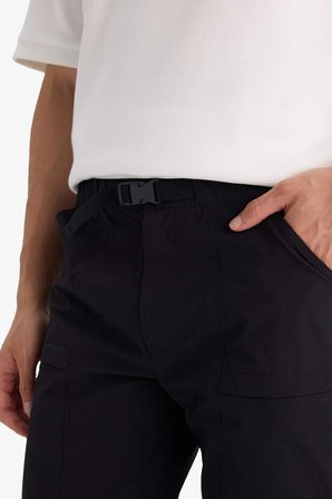 DeFacto REGULAR FIT Hızlı Kuruyan Pantolon F8969AX26SPBK81