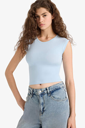 Fitted Yuvarlakt Yaka Basic Düz Kısa Kollu Beyaz Tişört