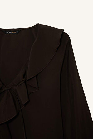 Regular Fit V Yaka Modal Volanlı Uzun Kollu Bluz 