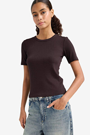 Slim Fit Dar Kesim Bisiklet Yaka Basic Düz Fitilli Kaşkorse Kısa Kollu Tişört