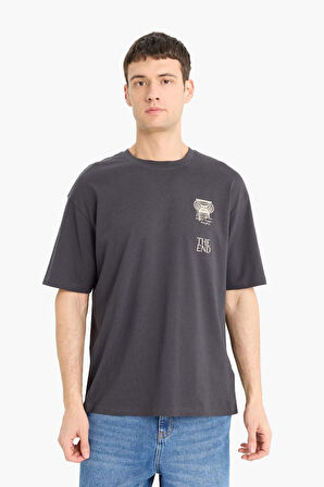 DeFacto %100 Pamuk Boxy Fit Bisiklet Yaka Sırt Baskılı Kısa Kollu Tişört F1092AX25AUAR138