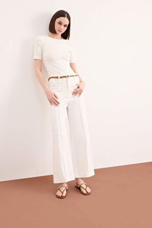 DeFacto Fitted Bisiklet Yaka Basic Düz Ribana Kısa Kollu Beyaz Tişört F5194AX25SMWT32