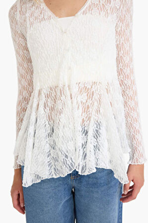 Fitted V Yaka Düğmeli Dantel Uzun Kollu Bluz