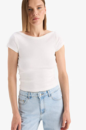 DeFacto Slim Fit Dar Kesim Kayık Yaka Basic Düz Fitilli Kaşkorse Kısa Kollu Tişört F5015AX25SMER105