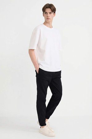 DeFacto Jogger Fit Beli Bağcıklı Üç Cepli Pantolon F4680AX25AUBK81