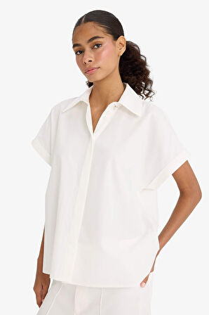 Regular Fit Gömlek Yaka Poplin Kısa Kollu Gömlek