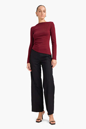 Slim Fit Dar Kesim Kayık Yaka Ribana Uzun Kollu Tişört